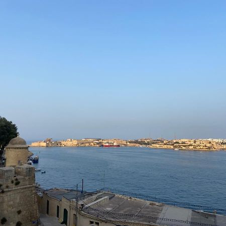Stylish Seaview Valletta House Exterior photo