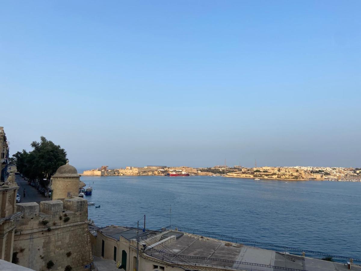 Stylish Seaview Valletta House Exterior photo